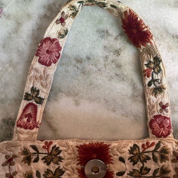 Embroidered Tote - Picture 4 of 6